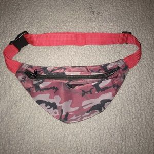 Fannypack